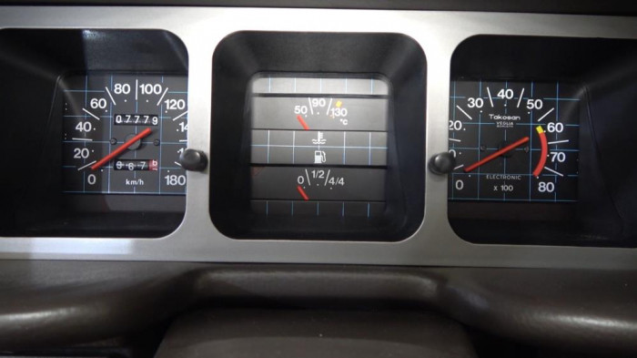 fabrikadan çıktığı gibi duruyor