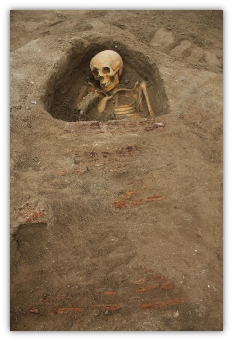 Türkiye ve Kırgızistan’daki bin yıllık mezarlarda aynı gelenek kullanılmış