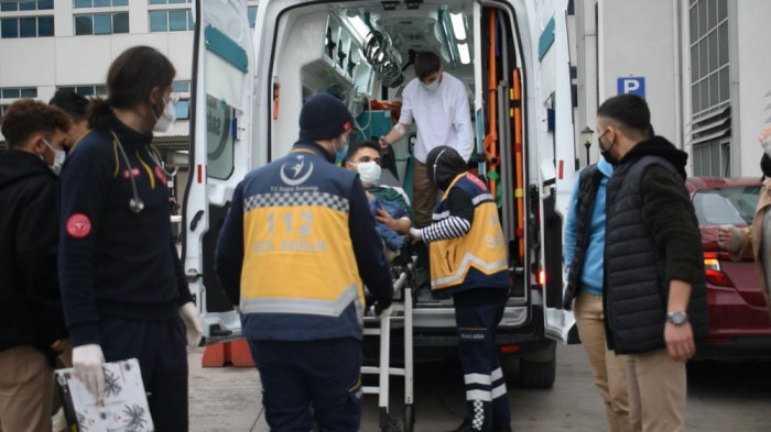 Yaya geçidindeki öğrencilere dehşeti yaşatan 3 şahıs gözaltına alındı