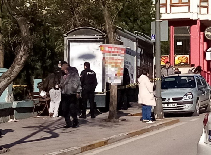 Ecel bankta yakaladı