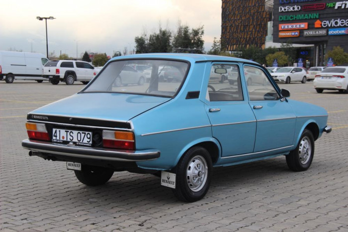 Dedesinden kalan yadigarı garajından çıkarmıyor