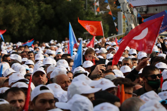 Cumhurbaşkanı Erdoğan: “İthal danışmanlarla yürümedik biz yollarda”