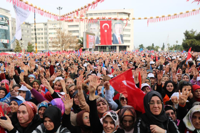 Cumhurbaşkanı Erdoğan: “İthal danışmanlarla yürümedik biz yollarda”