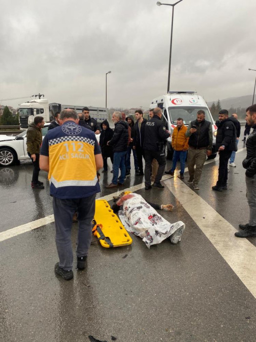  Otoyoldaki kazada ağır yaralanmıştı, hastanede hayatını kaybetti