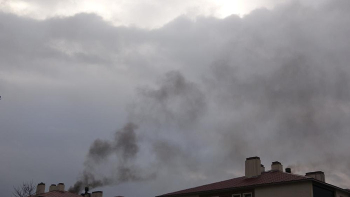 Bir il maskesiz dışarı çıkamıyor! Koronavirüsten değil