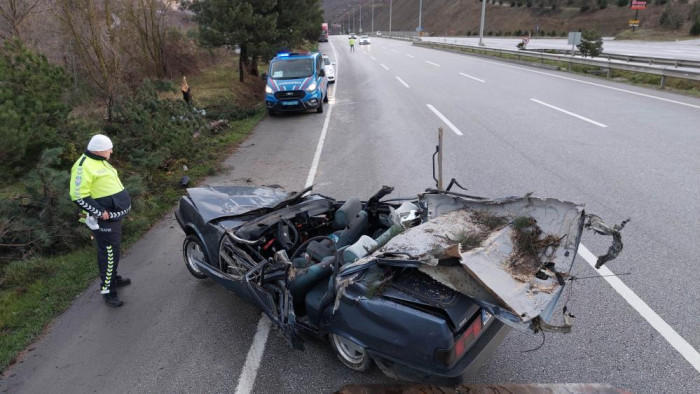 Samsun'da Feci Kaza! Araç Hurdaya Döndü 