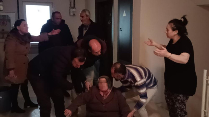 Çocuğunu taciz eden şahsın evine giden anne adalet istedi