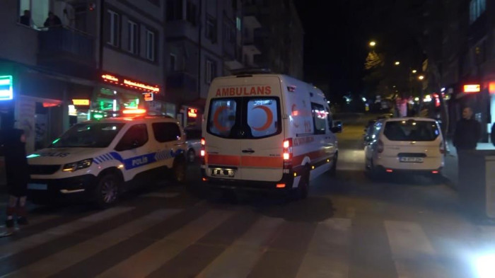 Tartıştığı arkadaşını önce darp etti ardından silahla vurdu