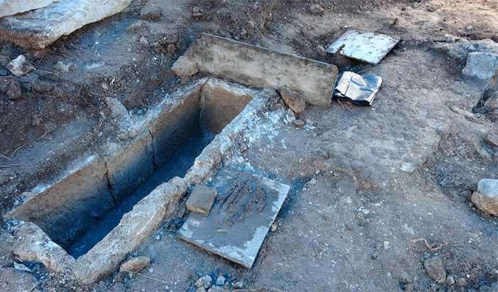 Yol yapım çalışmasında bulundu: Tam 2 bin yıllık  tarih fışkırdı