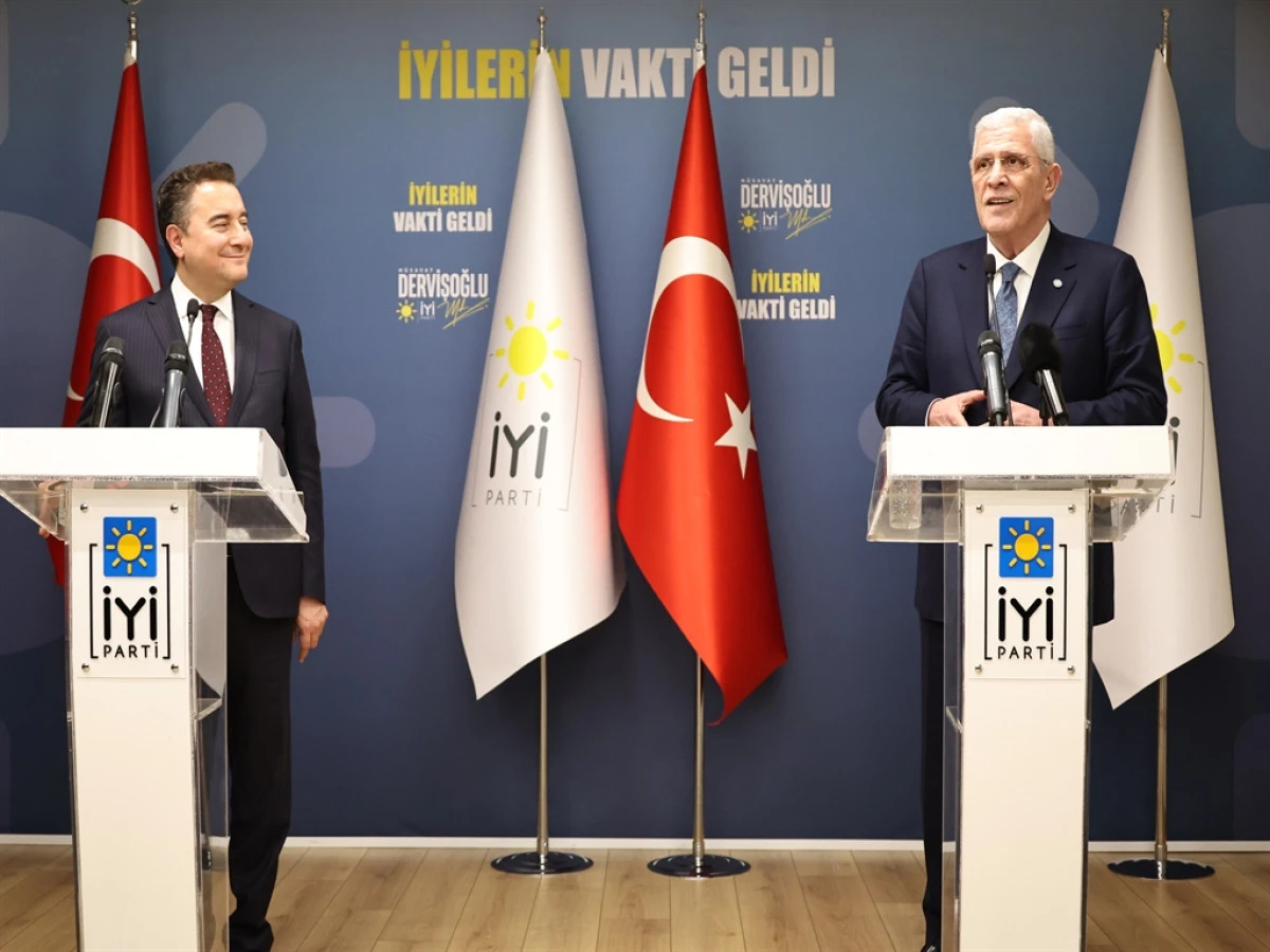 Babacan ve Dervişoğlu&rsquo;ndan Ortak Mesaj: &ldquo;T&uuml;rkiye&rsquo;nin Sorunları &Ouml;nceliğimiz&rdquo;