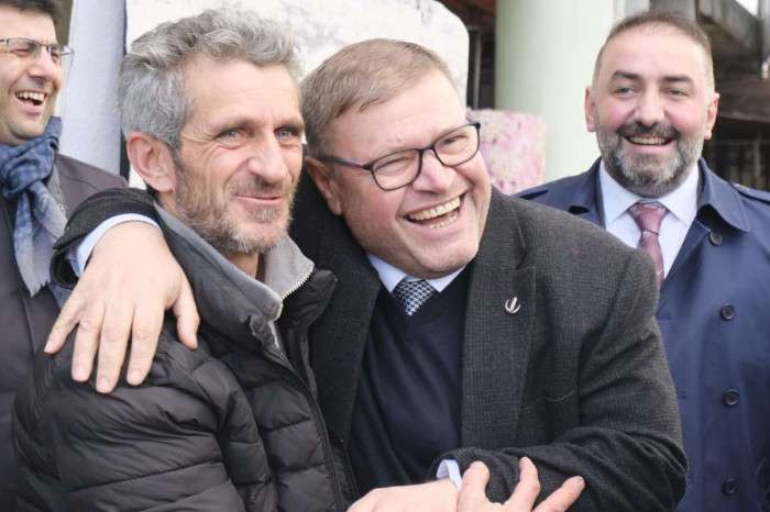 Miting gibi SKM açılışı