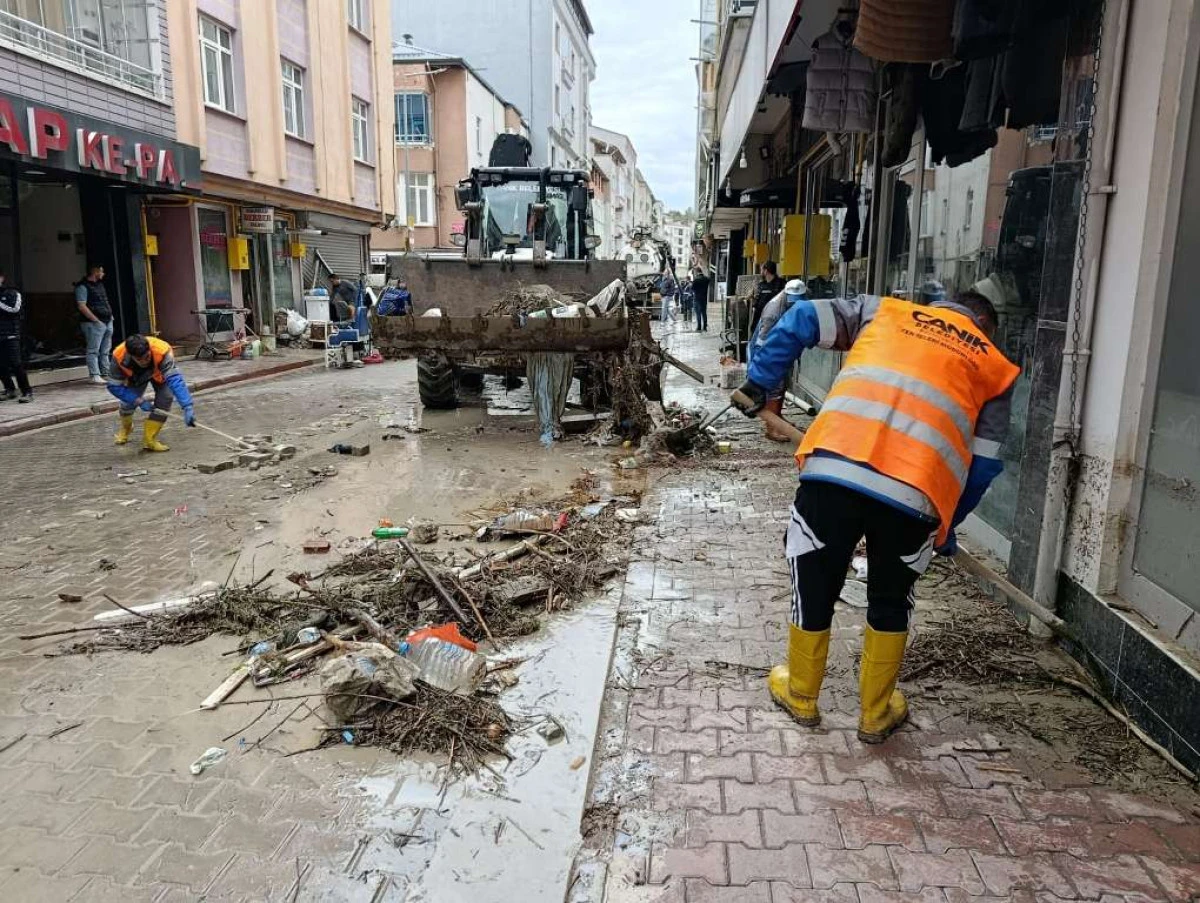 Canik Belediyesi'nden Havza'ya Yardım Eli