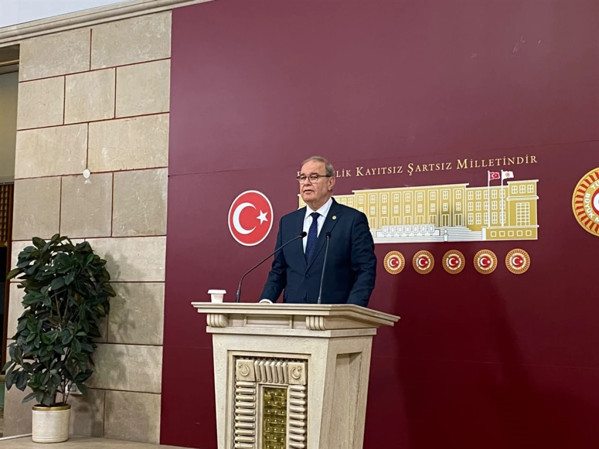  CHP'Lİ Faik &Ouml;ztrak'tan G&uuml;ndem Yaratan A&ccedil;ıklama