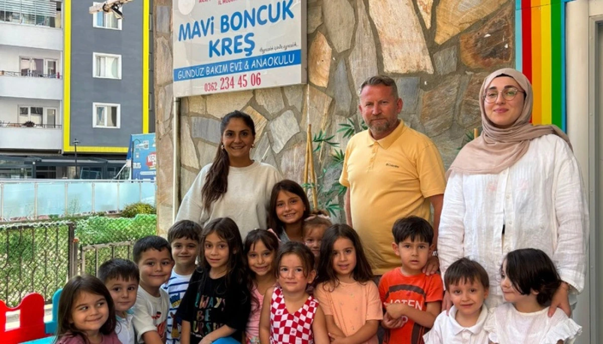 DEREBAH&Ccedil;E&rsquo;DE ANLAMLI MESAİ: MİNİK ELLER KEDİ EVLERİNİ SEVGİYLE BOYADI!