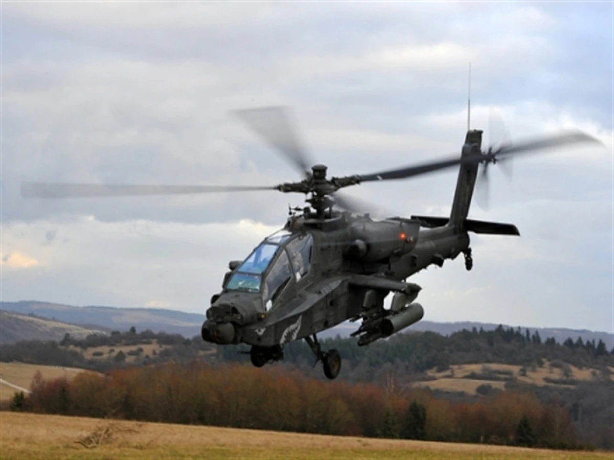 Hürmüz Yakınlarında Düşen Helikopter Sonrası Gözle