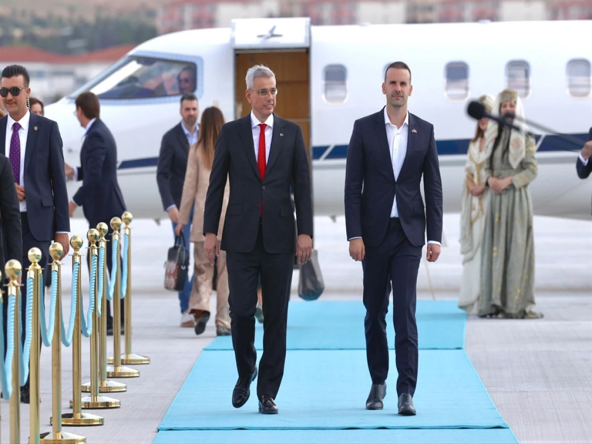 İngiltere Başbakanı Stramer ve Karadağ Başbakanı Spajic, Ankara'da