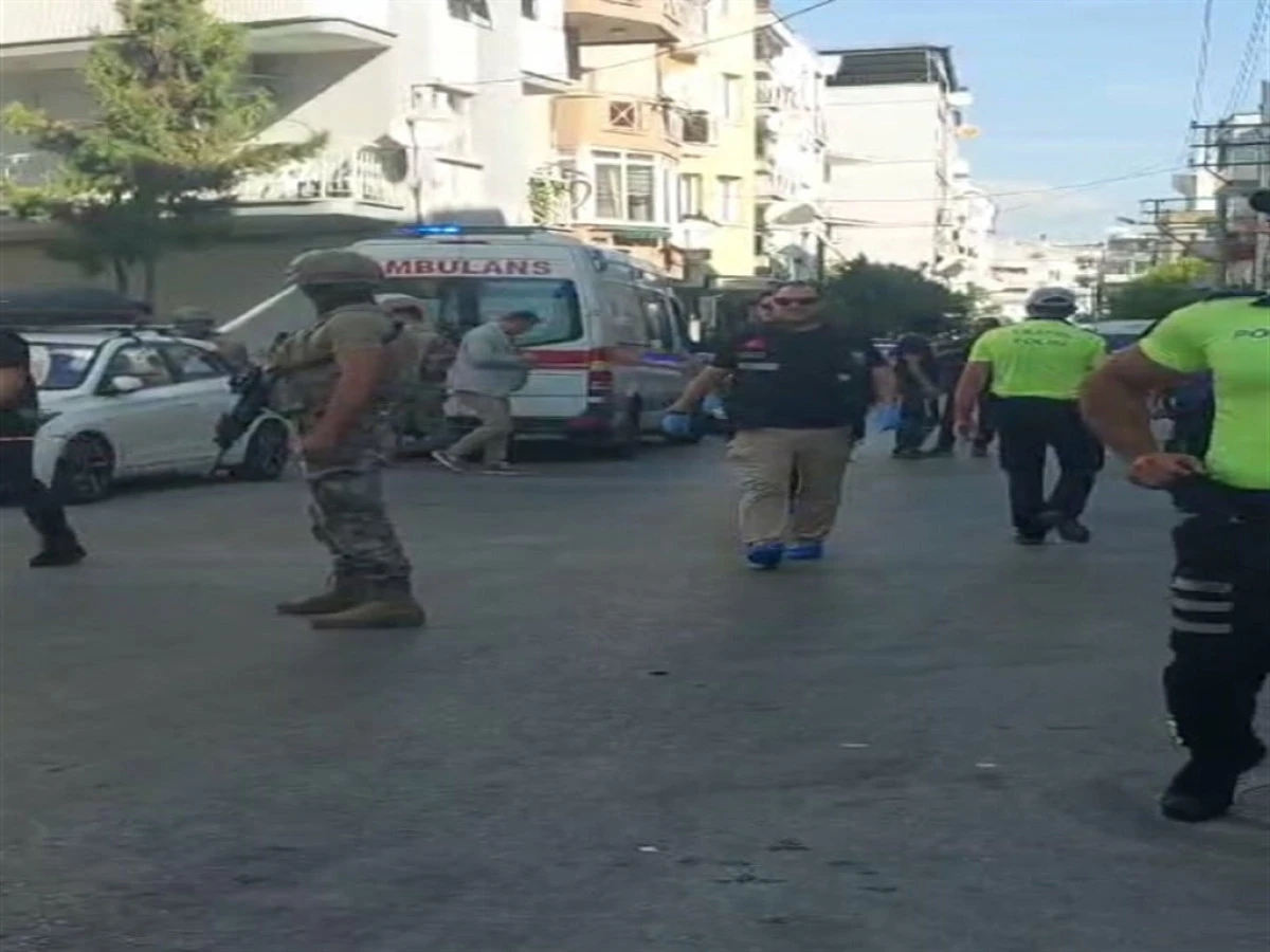 İzmir’de Alçak Saldırı: Polis Merkezinden Kara Haber