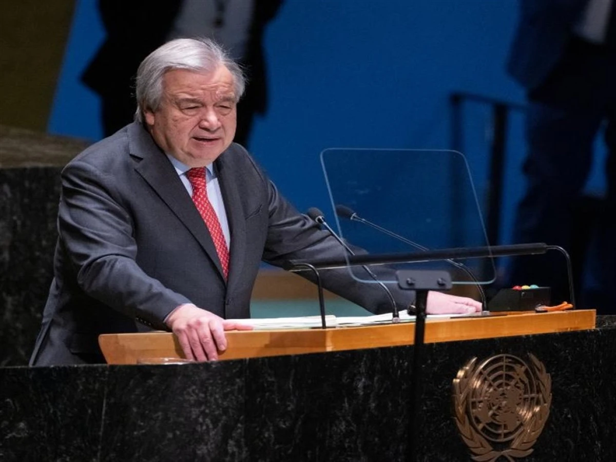 K&uuml;resel Ekonomi Sıkıştı: G&ouml;zler H&uuml;rm&uuml;z Boğazı&rsquo;nda