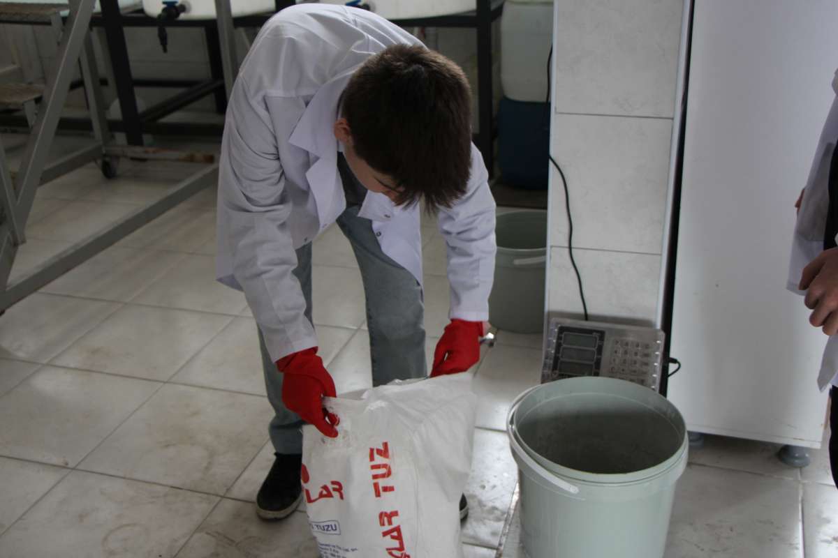 Öğrenciler hem üretiyor hem kazanıyor