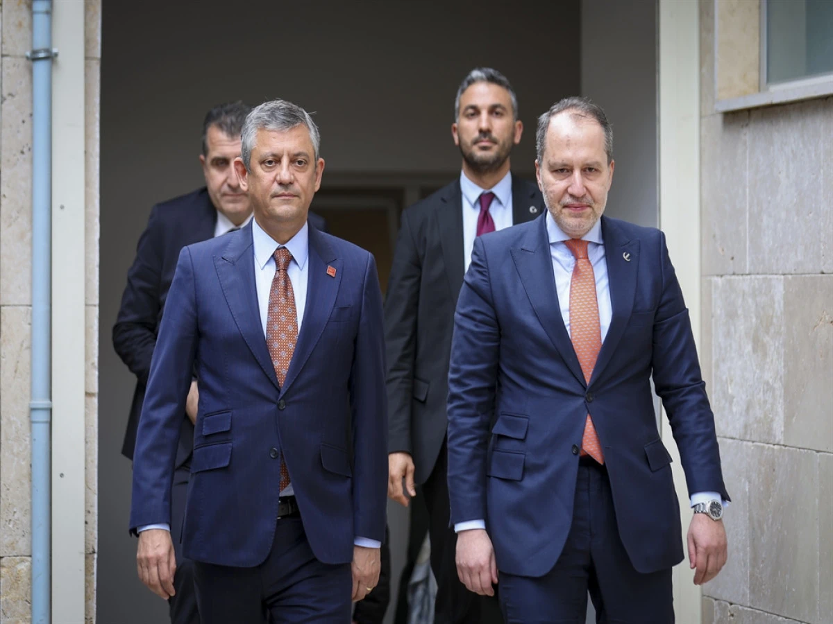 &Ouml;zel ve Erbakan G&ouml;r&uuml;şt&uuml;: G&uuml;ndem  Se&ccedil;im