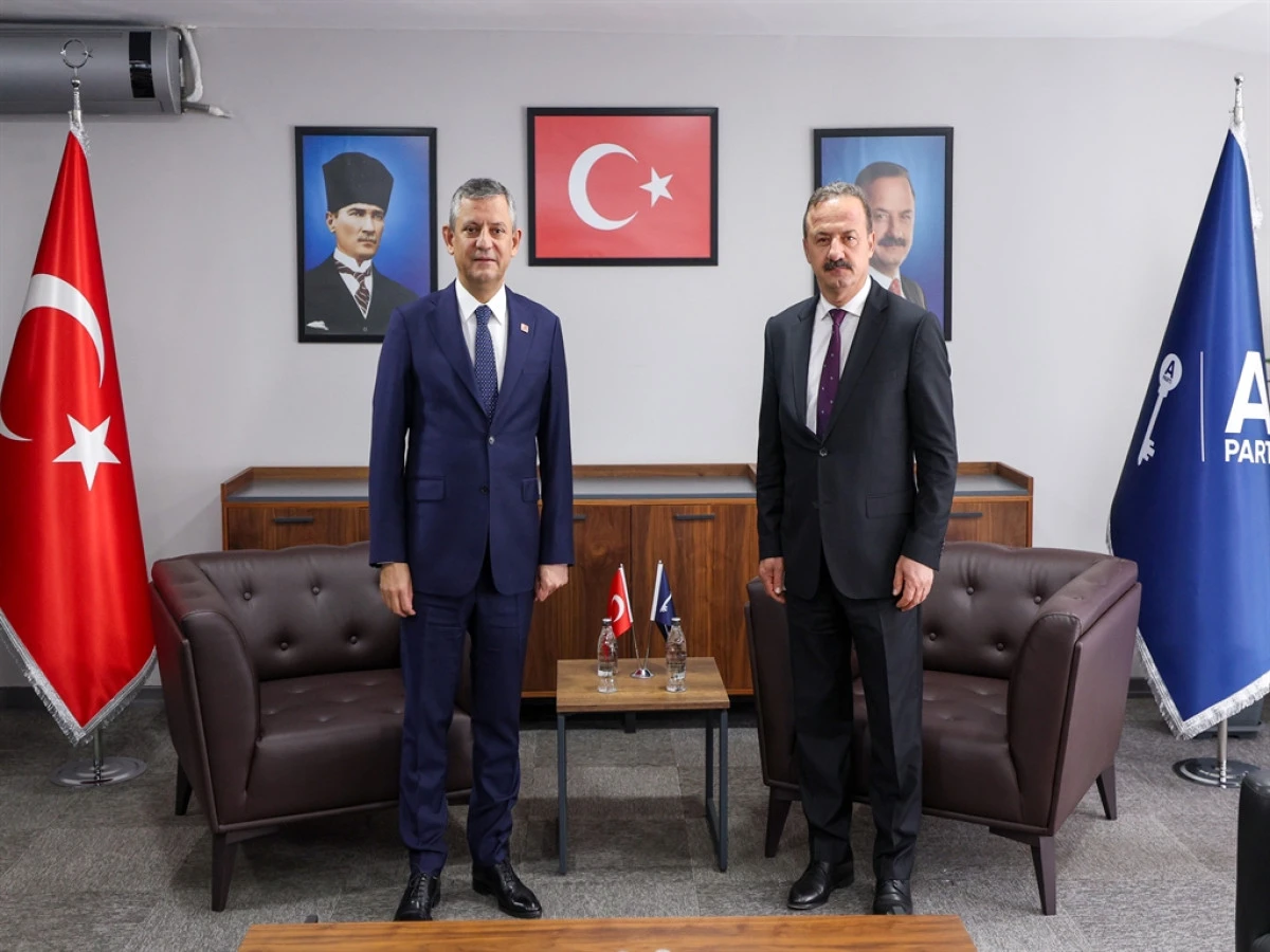 &Ouml;zel&rsquo;den Sert &Ccedil;ıkış: &ldquo;Herkesin Mal Varlığı A&ccedil;ıklansın&rdquo;