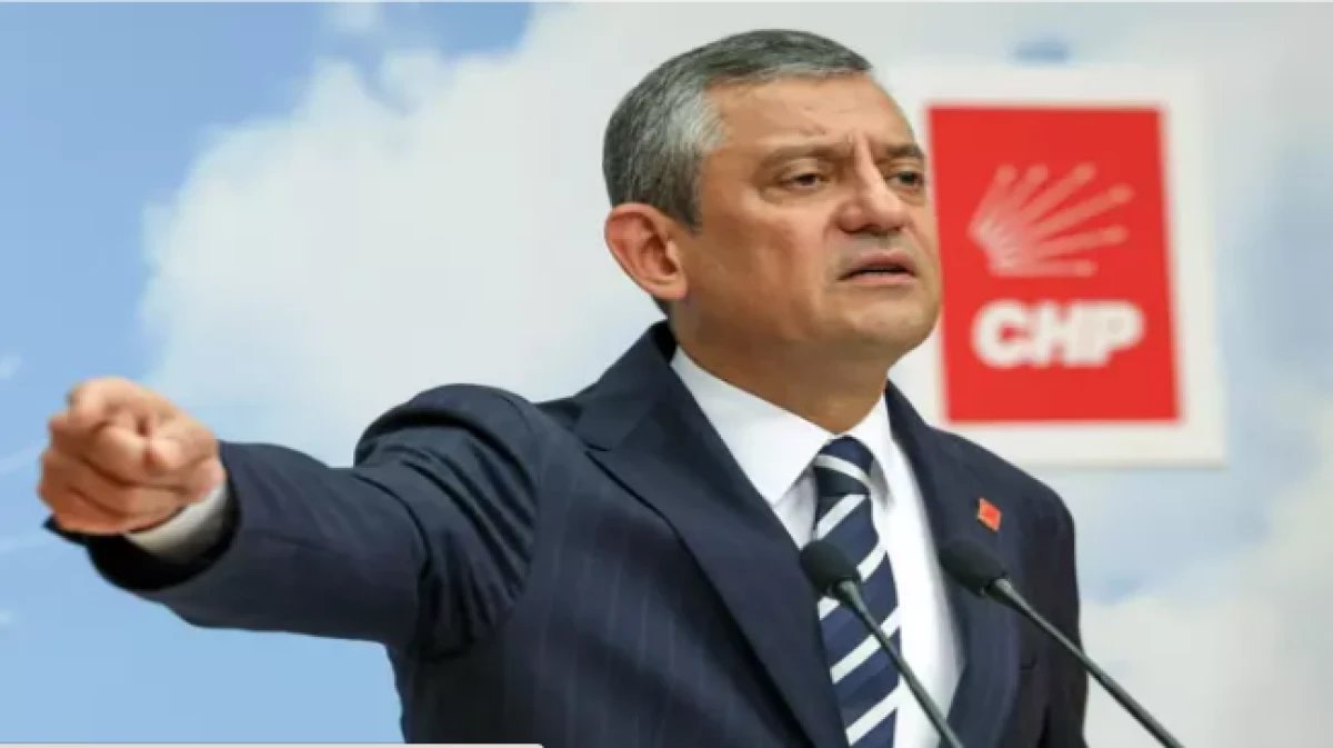 &Ouml;zg&uuml;r &Ouml;zel: Haziran ayında erken se&ccedil;ime de varız