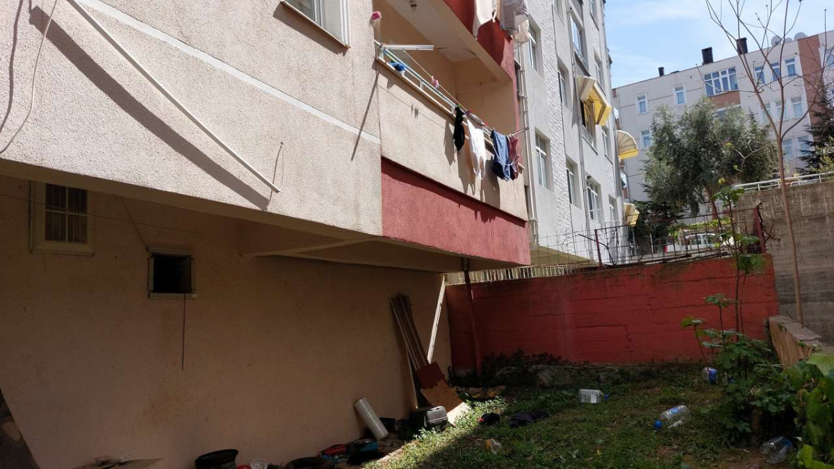 Samsun'da balkondan düşen çocuk hastanelik oldu