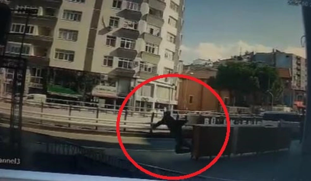 Samsun'da polisten kaçarken düşüp yakalandı, üzerinden uyuşturucu madde çıktı