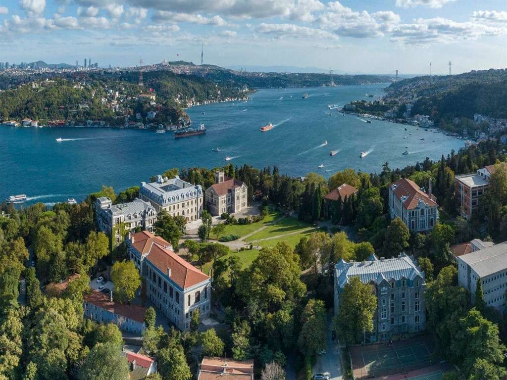 THE Disiplinlerarası Bilim Sıralamaları’nda ilk 100’de 4 Türk üniversitesi yer aldı