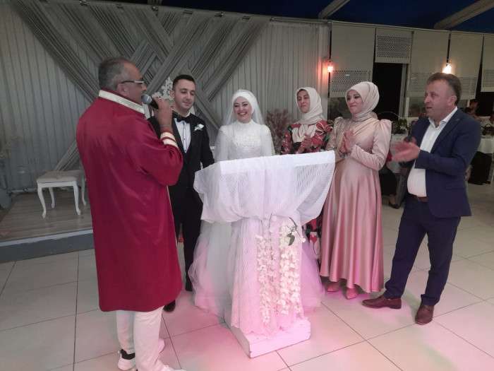 Onlar erdi muradına.. Beyazsaray'da muhteşem düğün