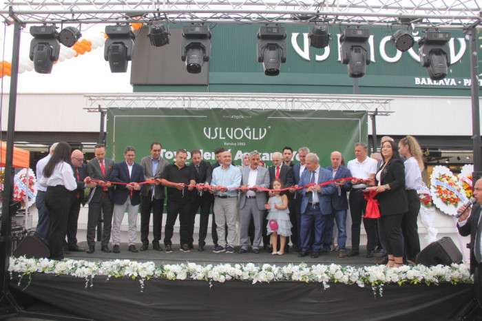 USLUOĞLU'NDAN 40. YILINDA 5. ŞUBE