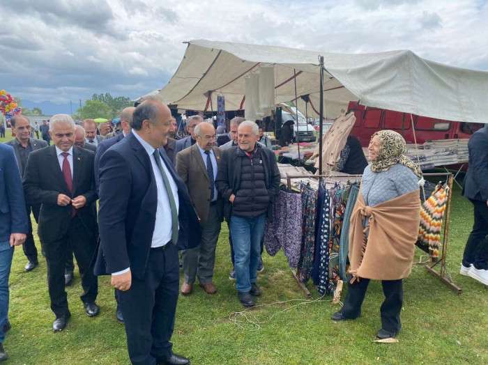 Salıpazarı’nda Hıdırellez Şenliği